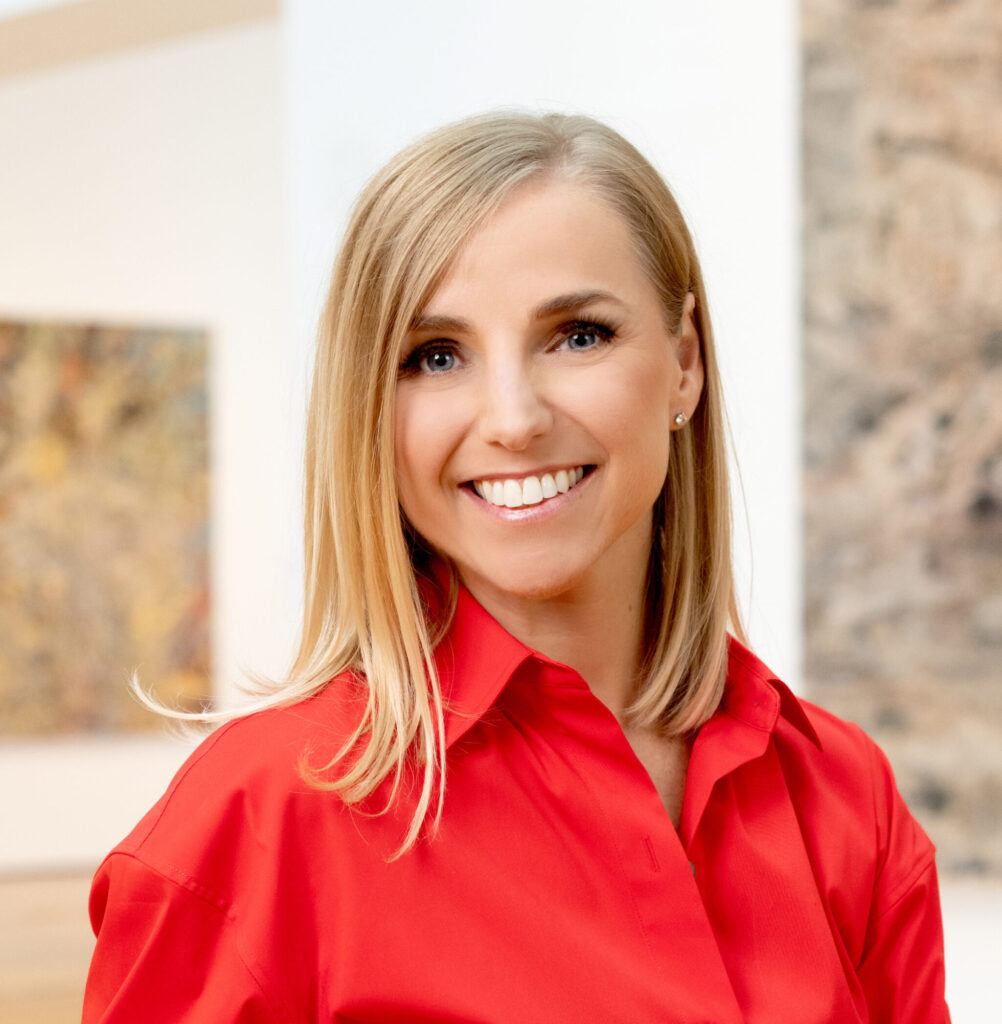 Natali Johnson headshot